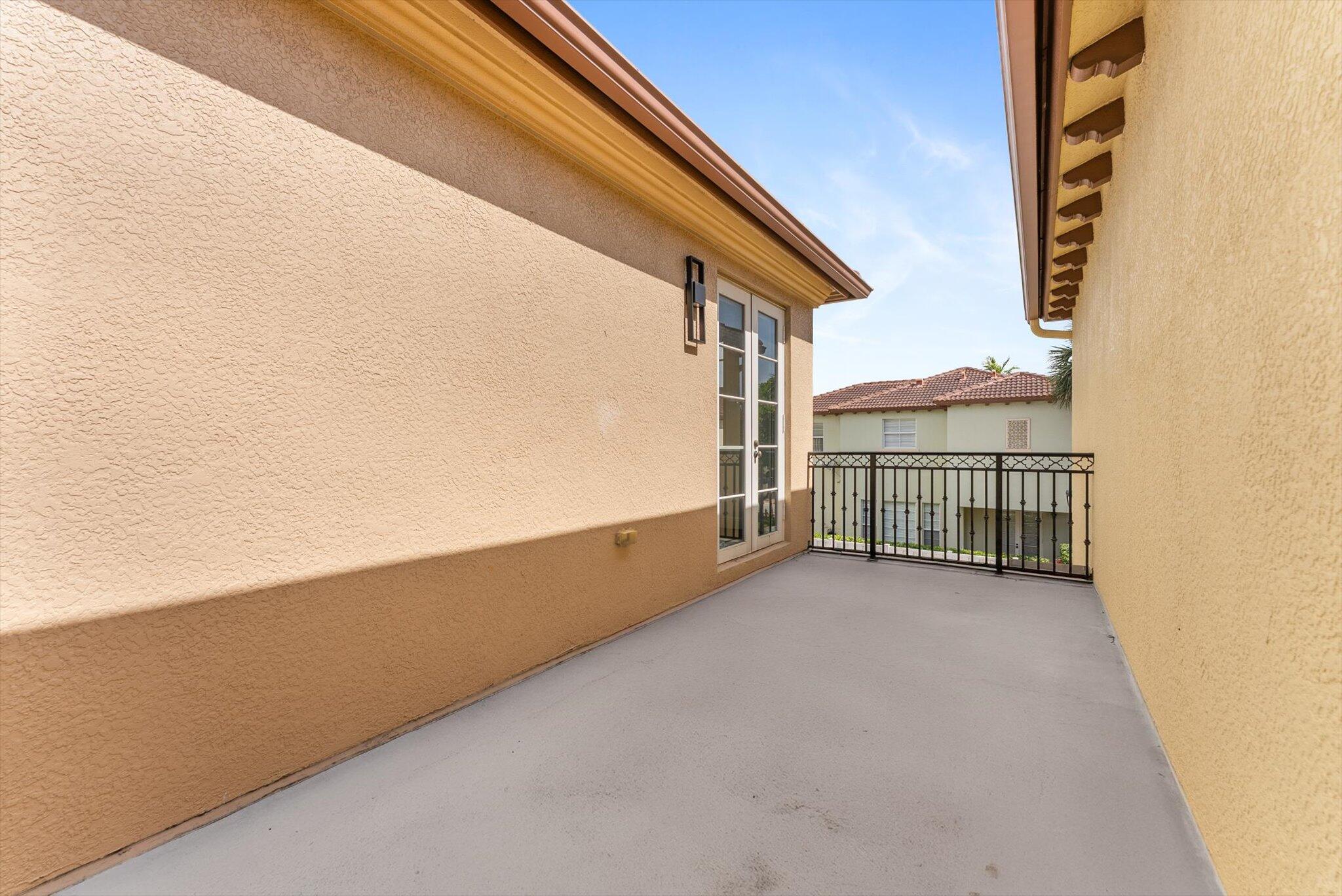 106 Via Floresta Drive Boca Raton, FL 33487 - Photo 26 of 43 35-35