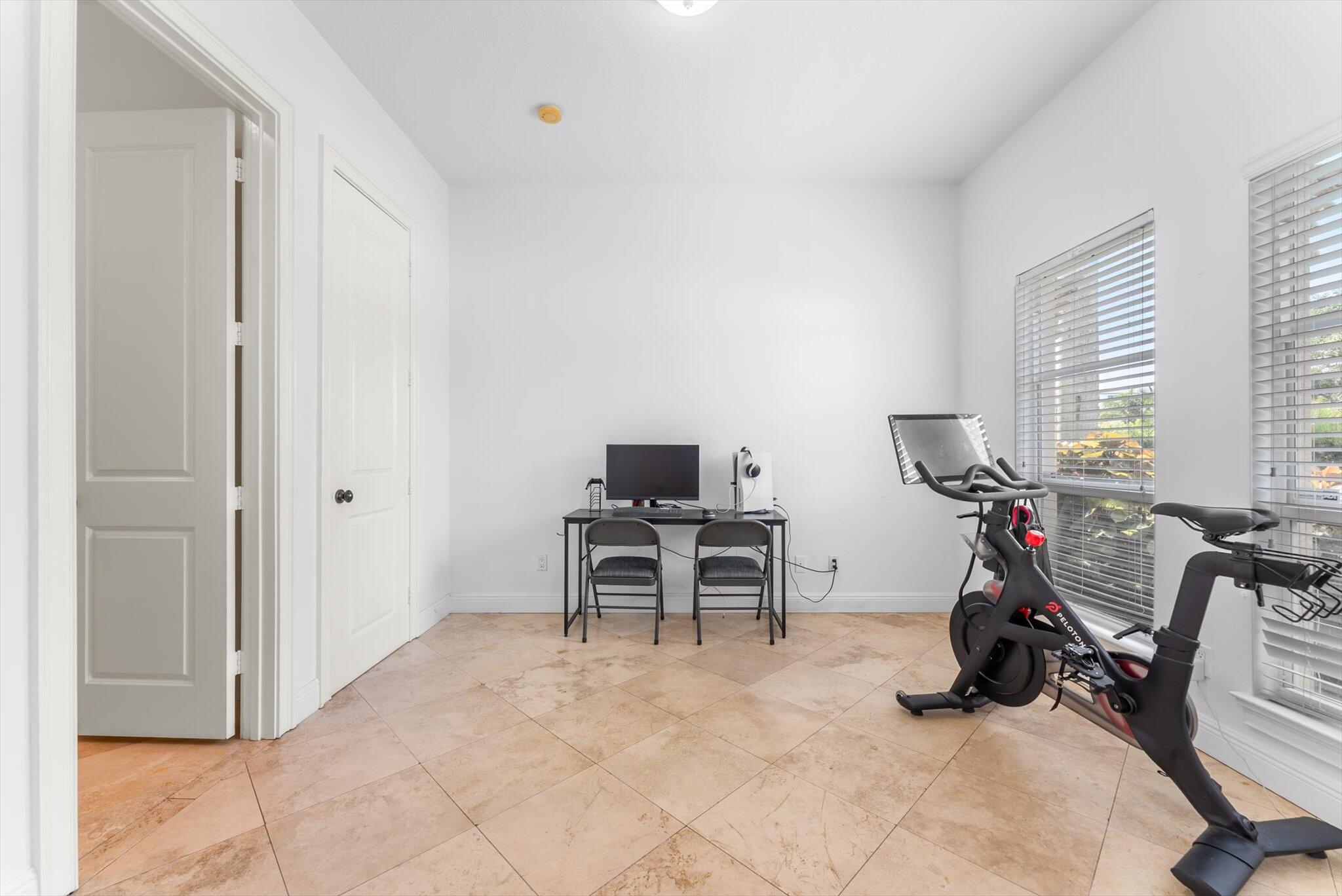 106 Via Floresta Drive Boca Raton, FL 33487 - Photo 36 of 43 21-21