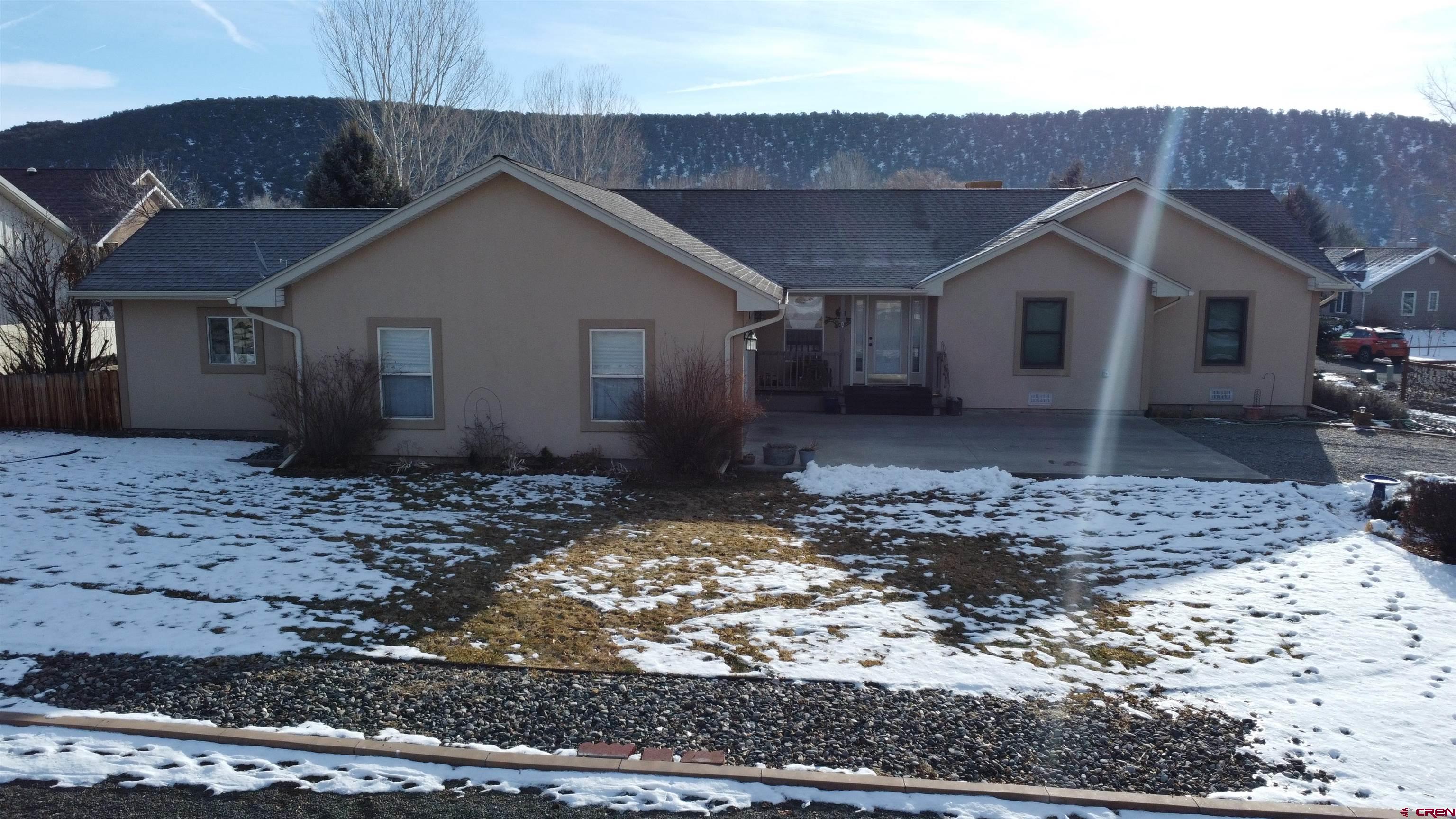 498 Southeast Birdie Circle Cedaredge, CO 81413 - Photo 2 of 26