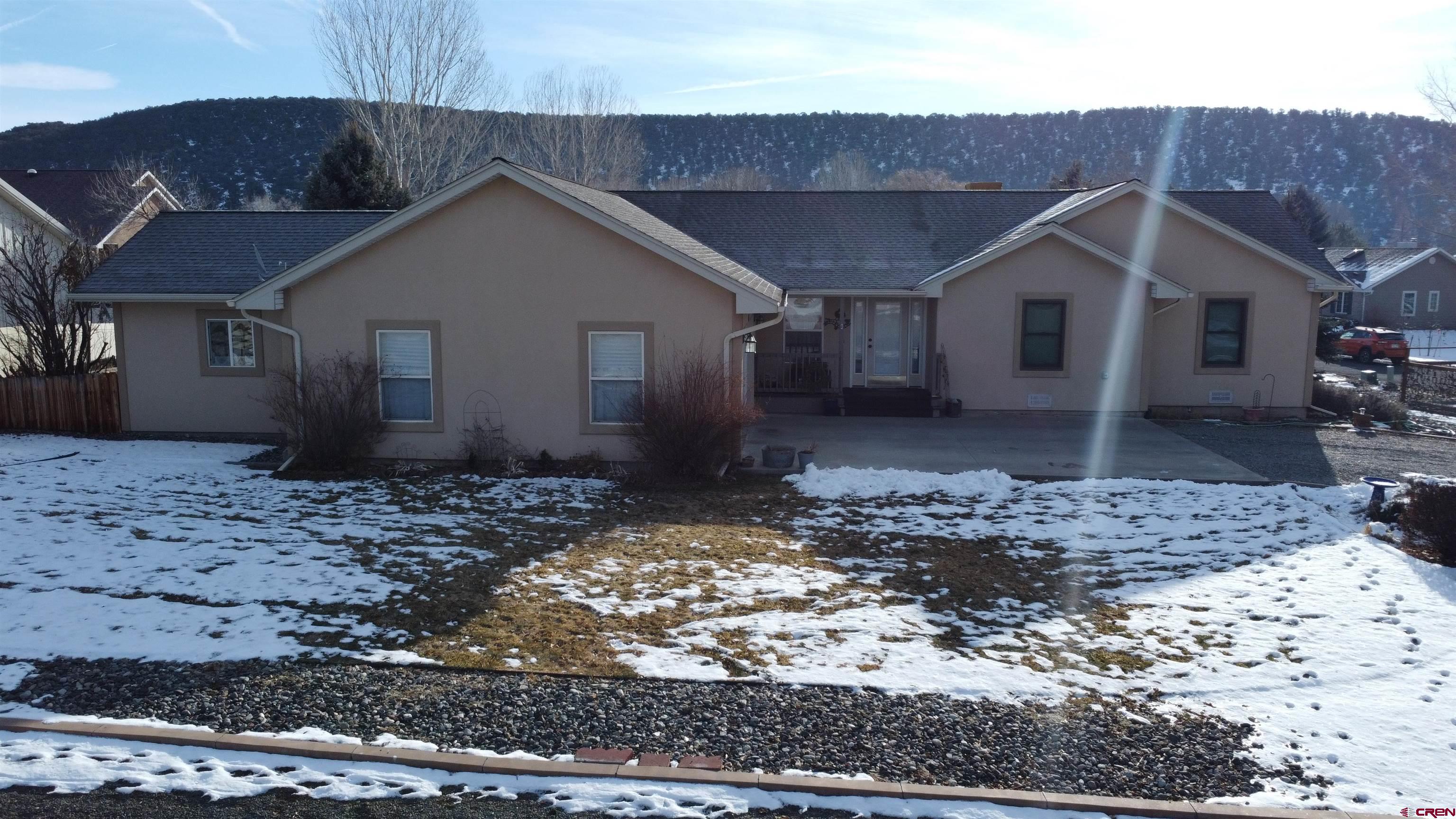 498 Southeast Birdie Circle Cedaredge, CO 81413 - Photo 5 of 26