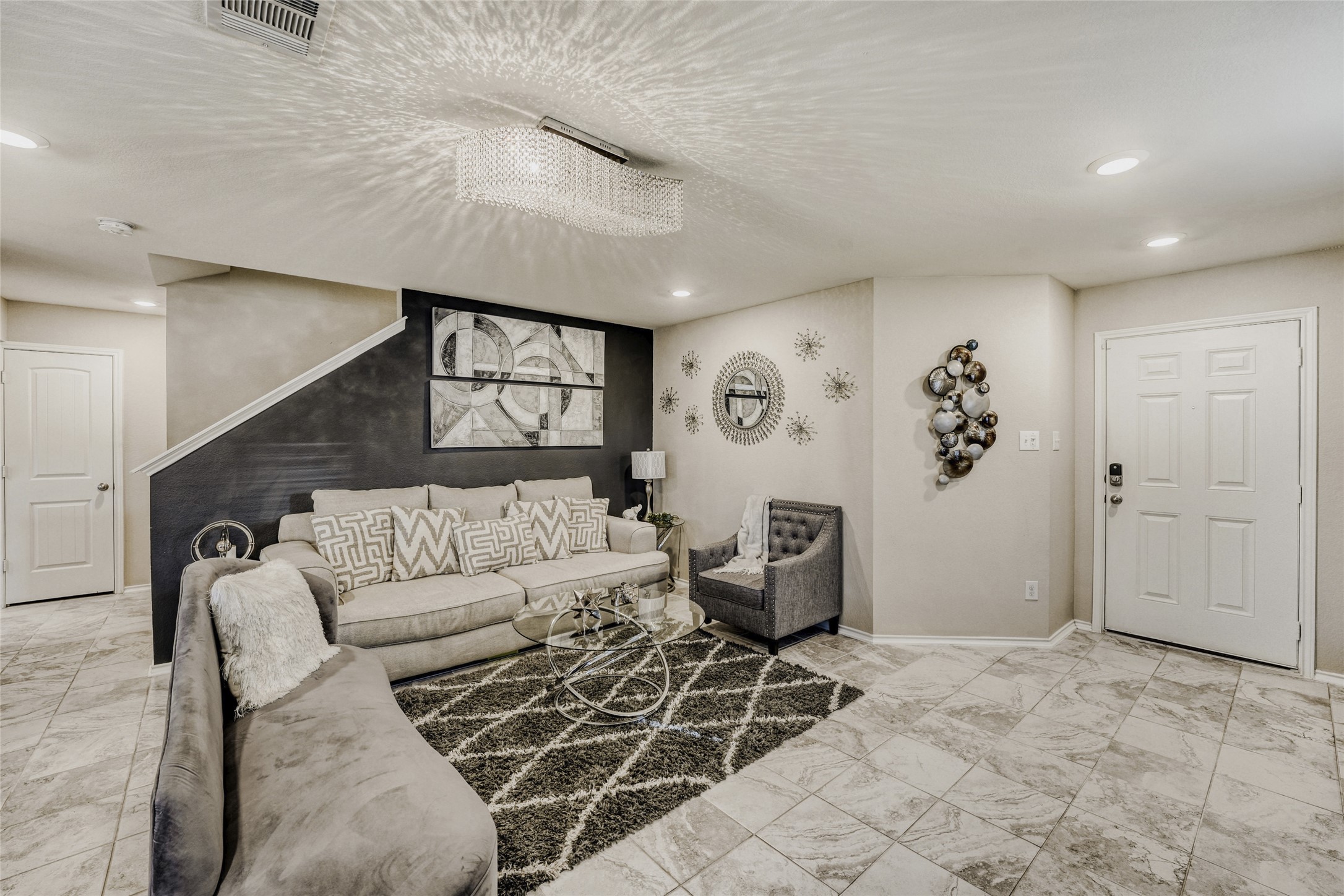 13604 Vigilance Street Manor, TX 78653 - Photo 11 of 28 a living room with furniture and window