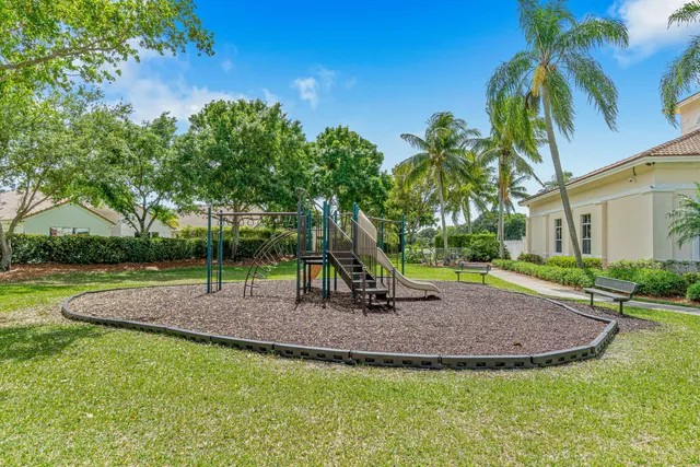 $2,650 | 9911 Porta Leona Lane, Boynton Beach, FL 33472
