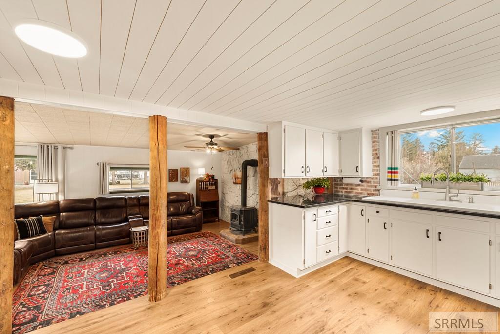 3200 Rawson Street Ammon, ID 83406 - Photo 10 of 39 Kitchen