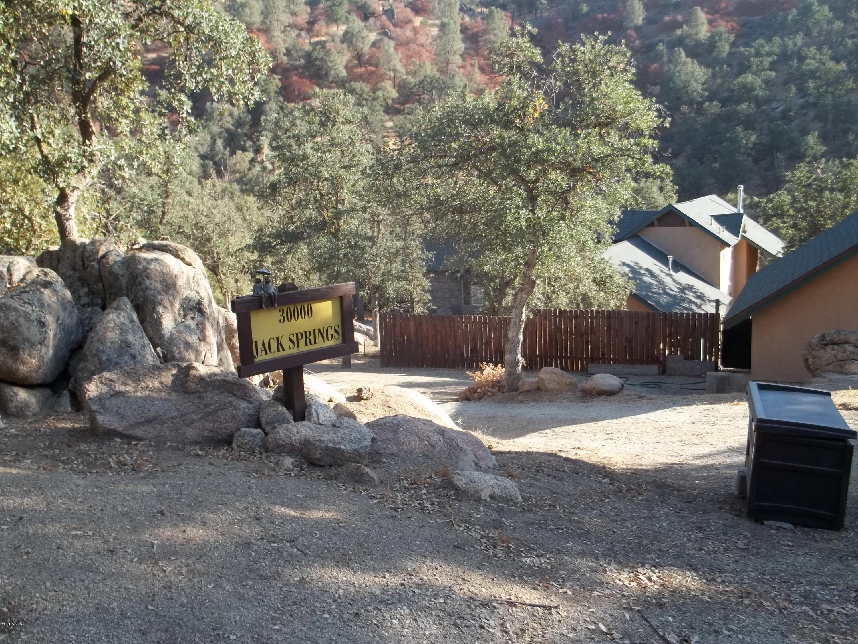 29990 Jack Springs Road Tehachapi, CA 93561 - Photo 13 of 13 100_0178