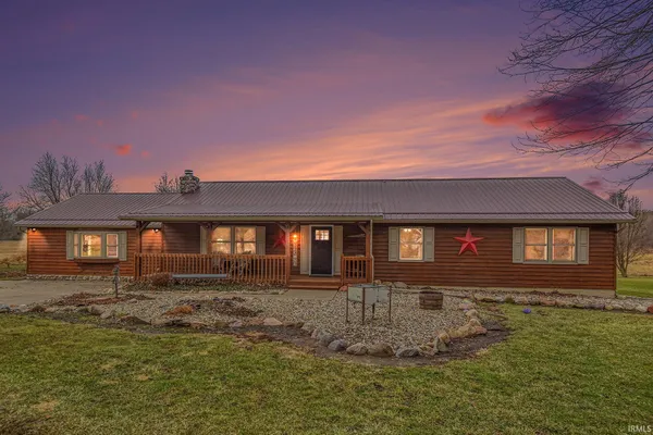 $388,900 | 10013 South 675 West, Silver Lake, IN 46982