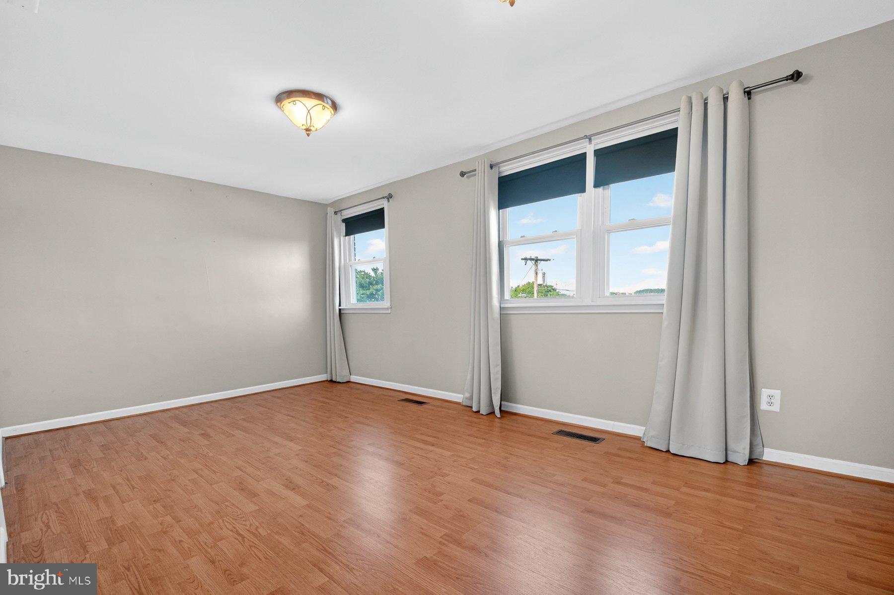 643 47th Street Baltimore, MD 21224 - Photo 25 of 35