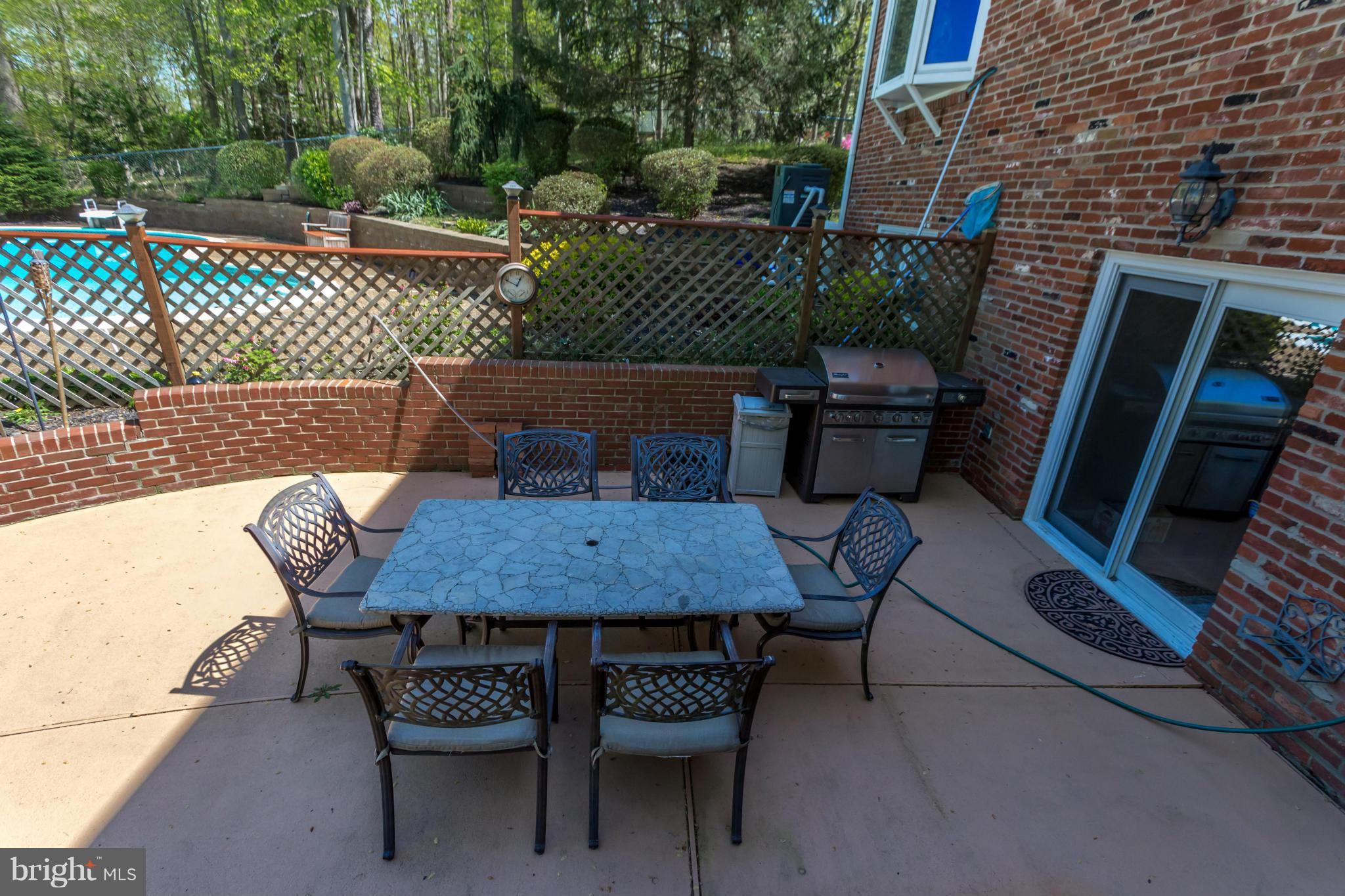 2709 Colt Run Road Oakton, VA 22124 - Photo 24 of 30 Exterior (Rear)