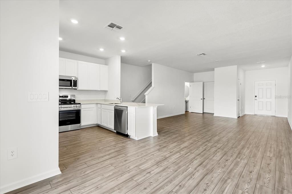 4863 Southwest 81st Loop Ocala, FL 34476 - Photo 8 of 36