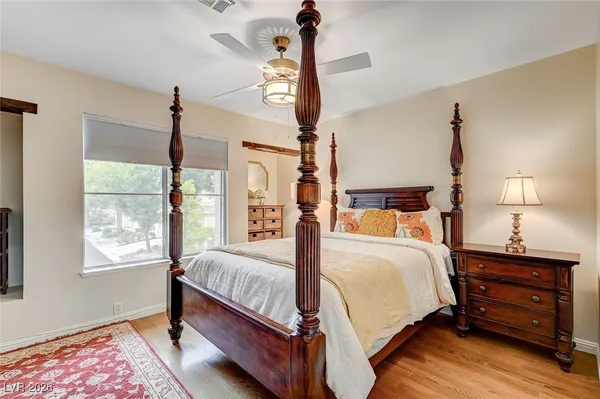 $2,750 | 7808 Bluewater Drive, Las Vegas, NV 89128