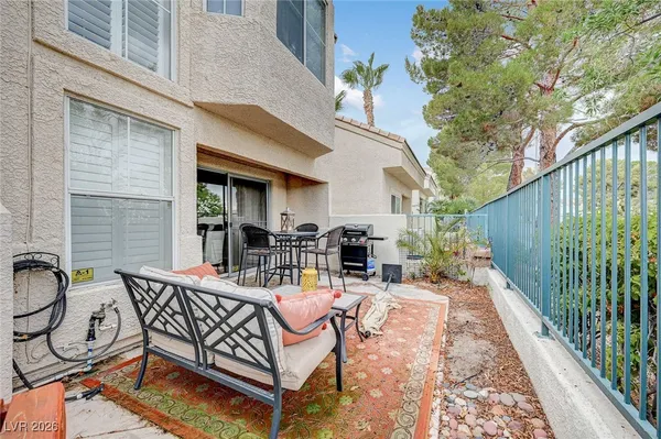 $2,750 | 7808 Bluewater Drive, Las Vegas, NV 89128