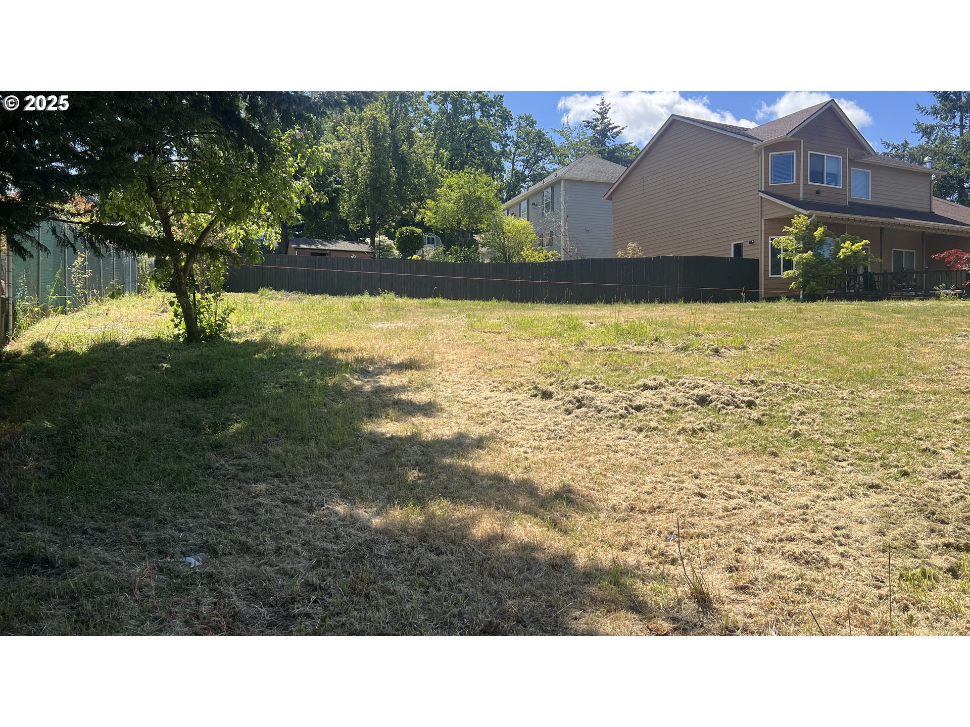 3240 Cooke Street South Salem, OR 97302 - Photo 4 of 9 a black and white photo of a house
