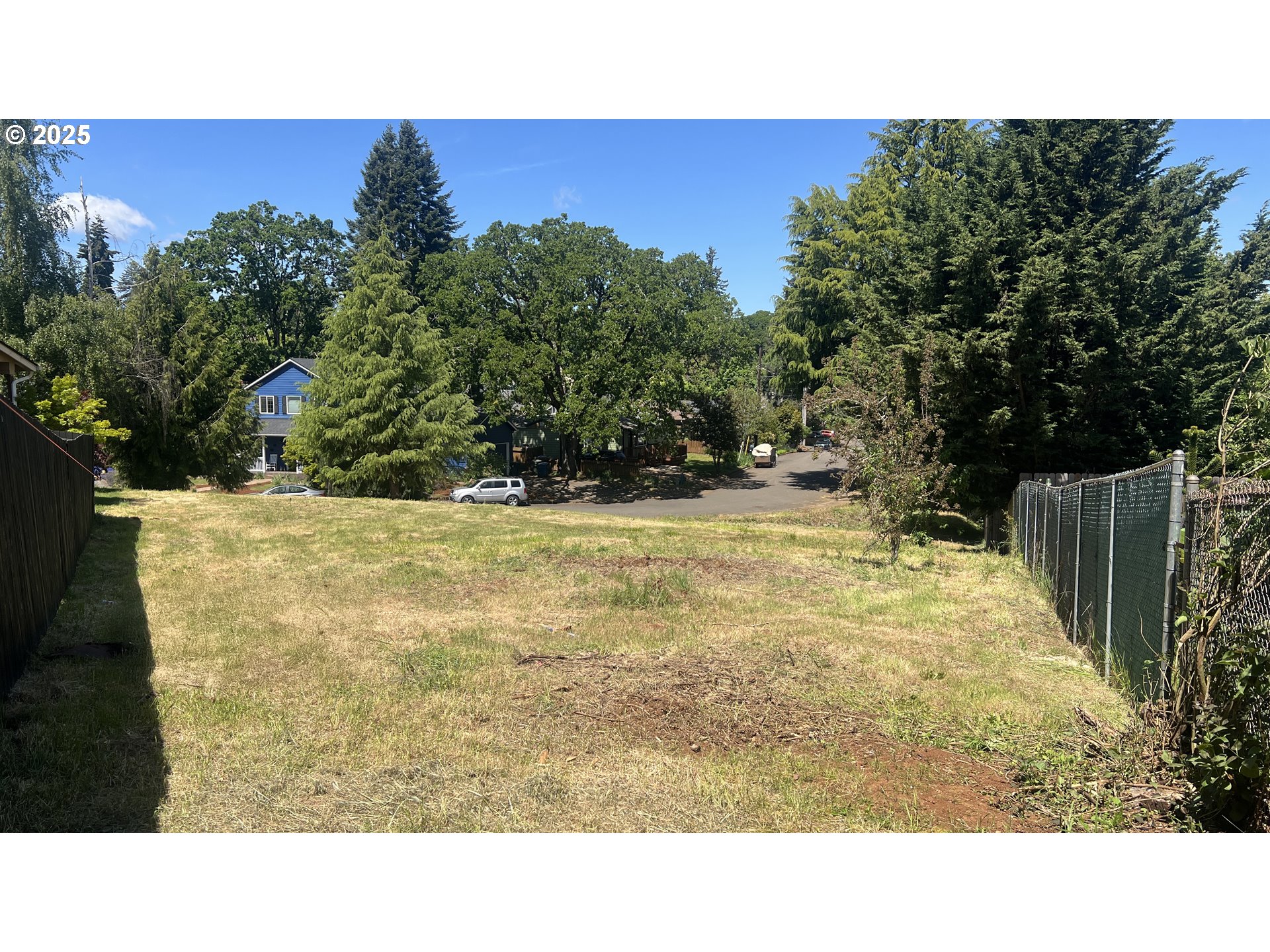 3240 Cooke Street South Salem, OR 97302 - Photo 8 of 9 a view of outdoor space and yard