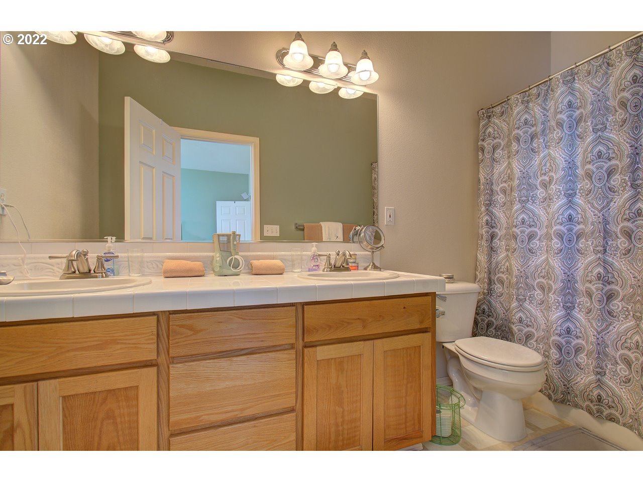 2385 Southwest Border Way Gresham, OR 97080 - Photo 14 of 20
