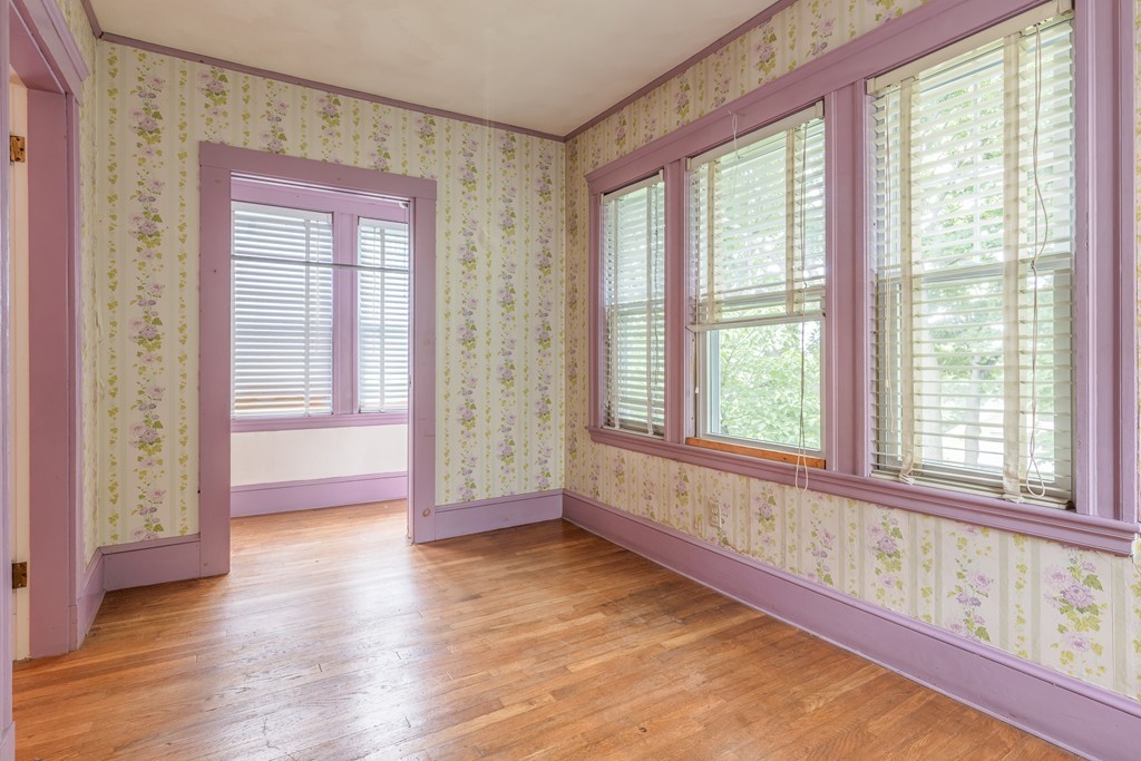 71 Bradford Road Watertown, MA 02472 - Photo 11 of 16