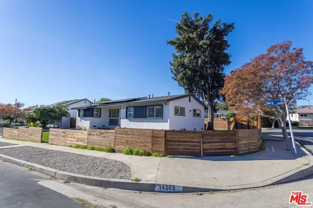 $1,125,000 | 14365 Berg Street, Sylmar, CA 91342