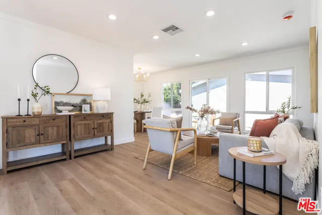 $1,125,000 | 14365 Berg Street, Sylmar, CA 91342