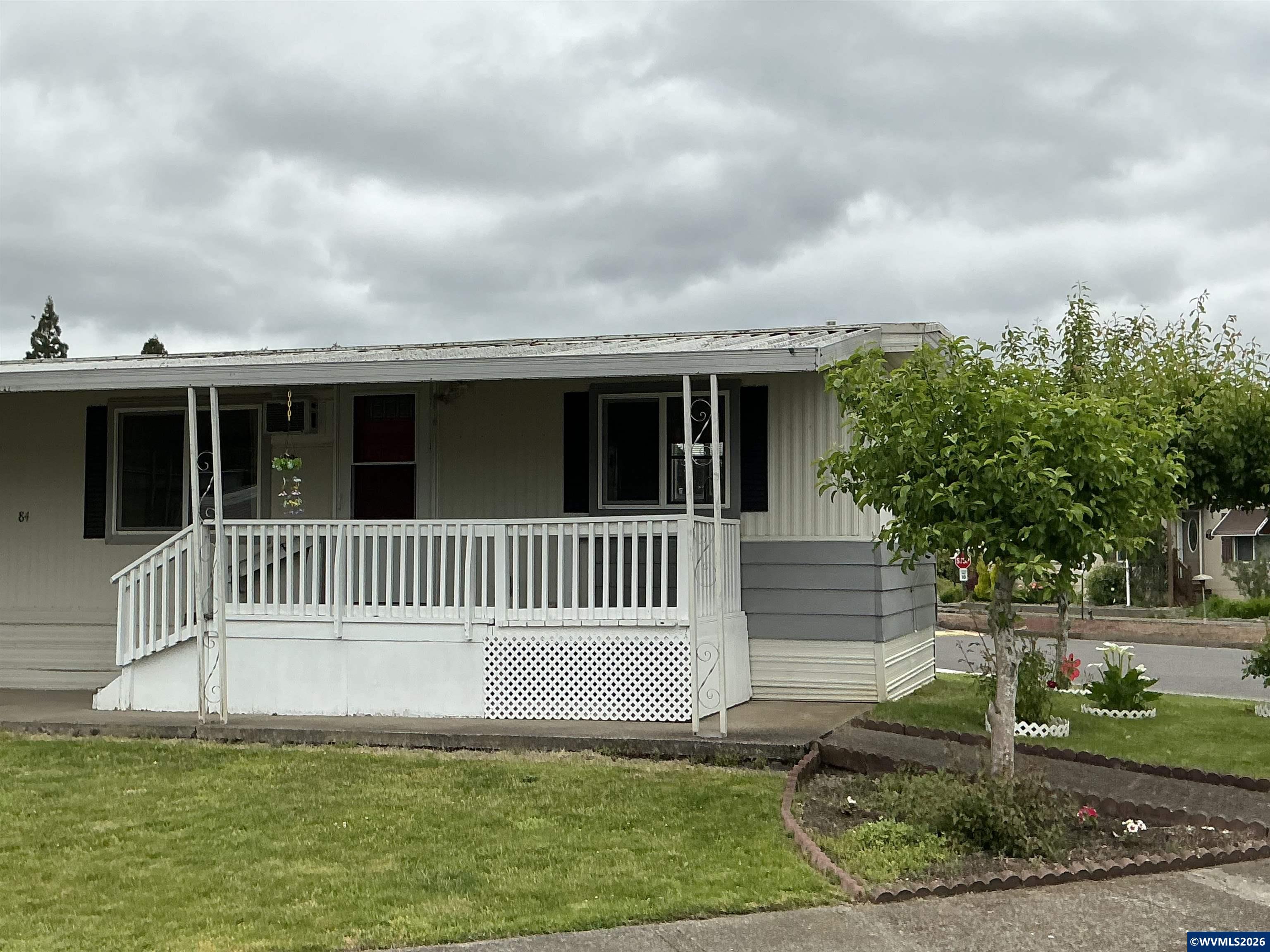 5355 River Road North, Unit 84 Keizer, OR 97303 - Photo 3 of 14