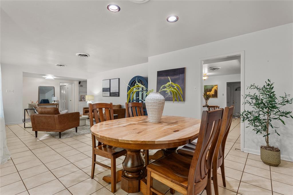 2612 Glendale Drive Waco, TX 76708 - Photo 12 of 38 Dining area featuring light tile patterned floors and recessed lighting