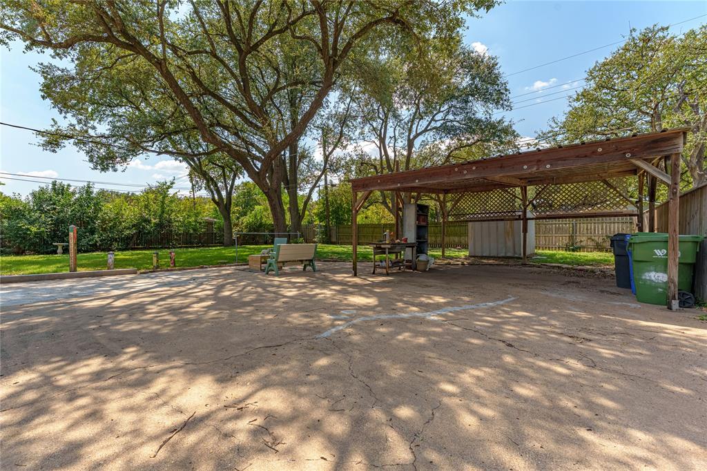 2612 Glendale Drive Waco, TX 76708 - Photo 29 of 38 View of patio / terrace