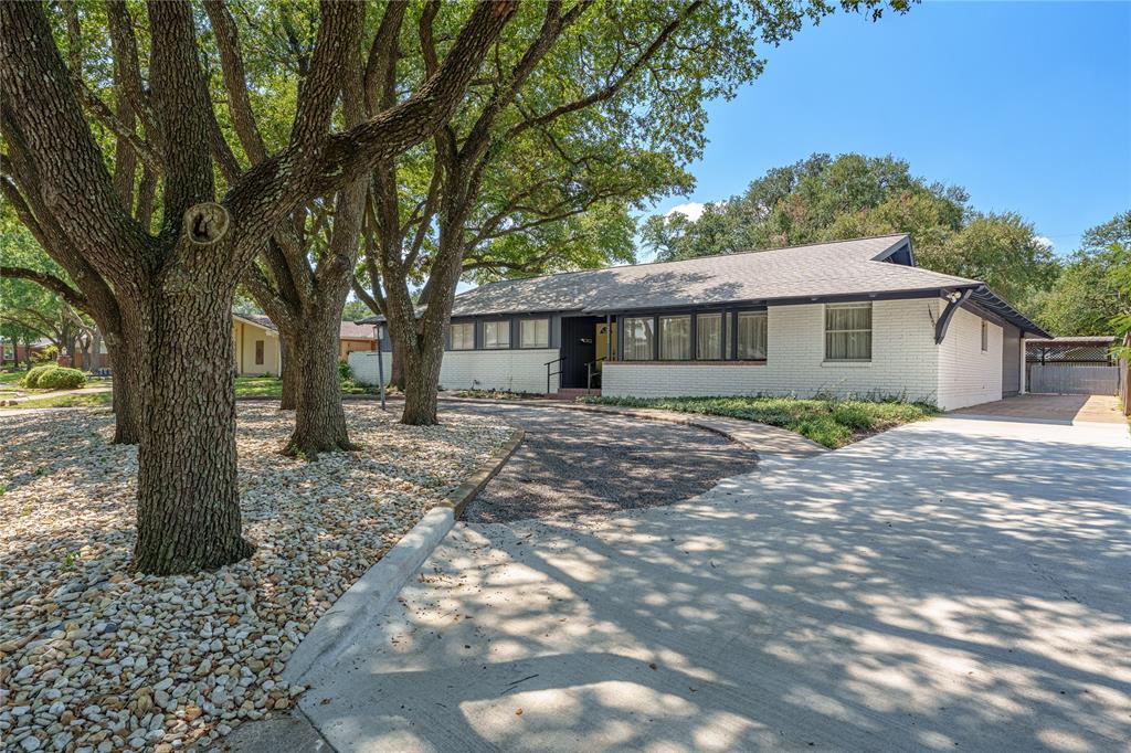 2612 Glendale Drive Waco, TX 76708 - Photo 34 of 38 Single story home with brick siding, roof with shingles, and driveway