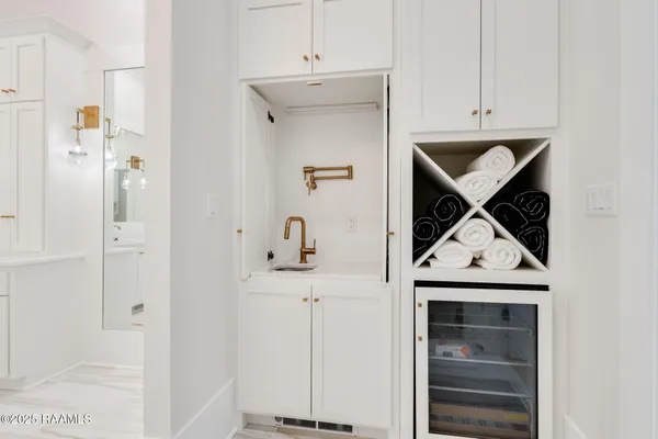 $1,899,999 | 203 Alsway, Broussard, LA 70518