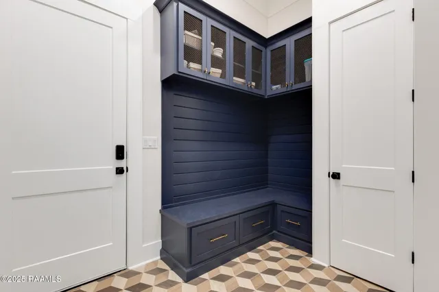 $1,999,999 | 203 Alsway, Broussard, LA 70518