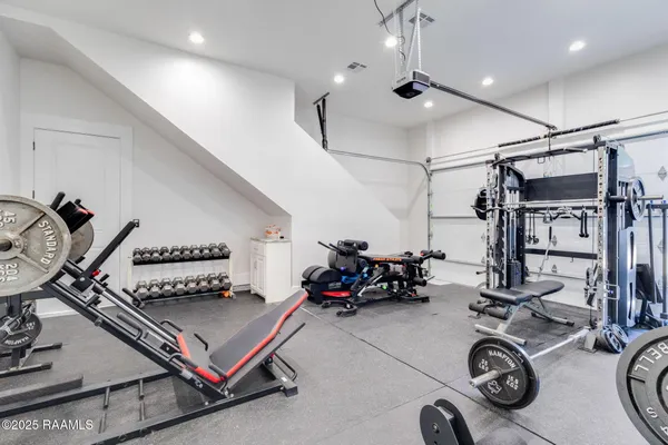 $1,899,999 | 203 Alsway, Broussard, LA 70518