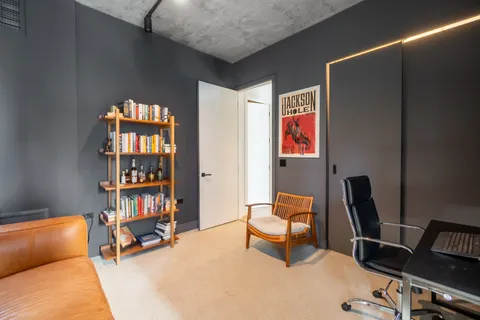 $1,250,000 | 111 South Peoria Street, Unit 309, Chicago, IL 60607