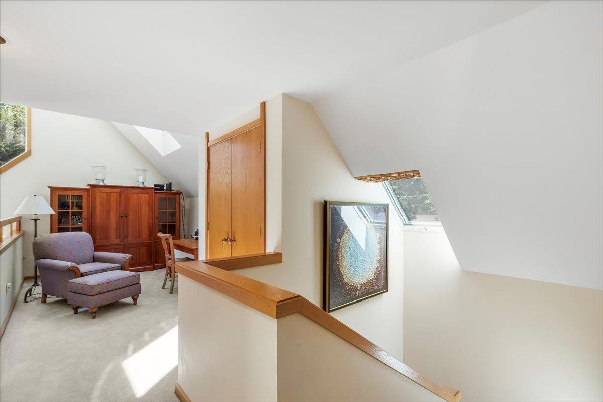 44 Hilltop Road Winhall, VT 05340 - Photo 17 of 38