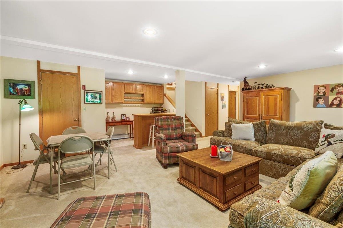 44 Hilltop Road Winhall, VT 05340 - Photo 25 of 38