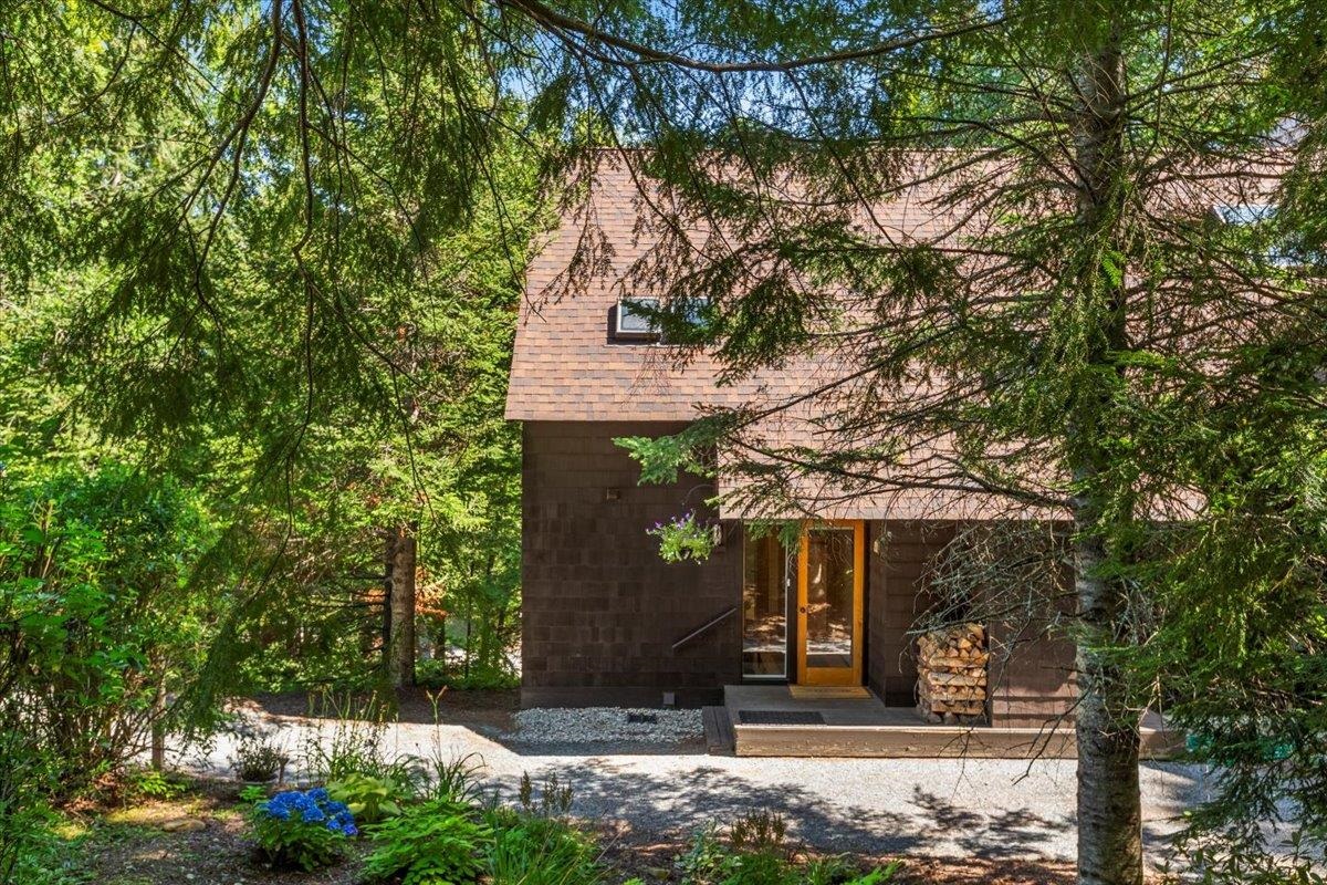 44 Hilltop Road Winhall, VT 05340 - Photo 28 of 38