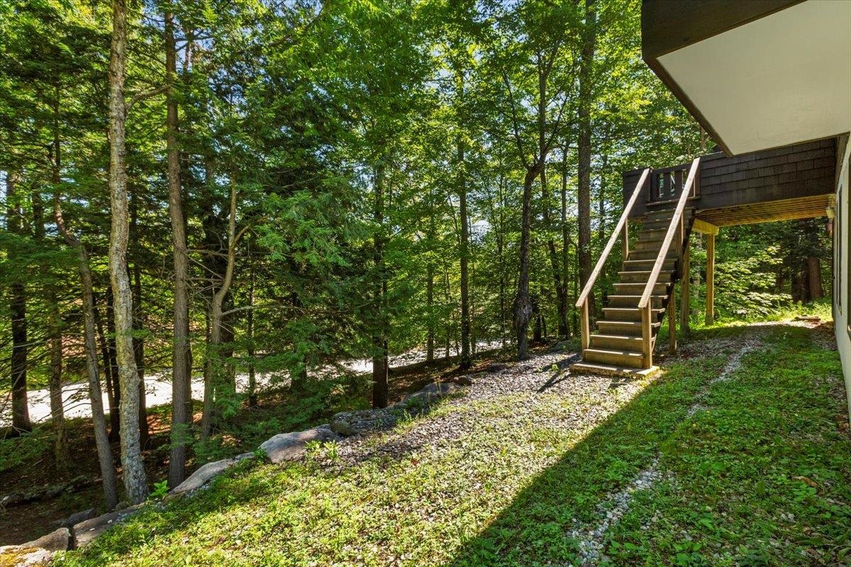 44 Hilltop Road Winhall, VT 05340 - Photo 29 of 38