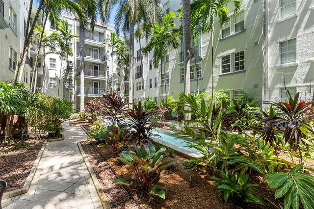 a view of a multi story yard