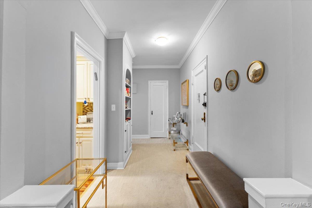 21 Barstow Road, Unit 2I Great Neck, NY 11021 - Photo 5 of 30