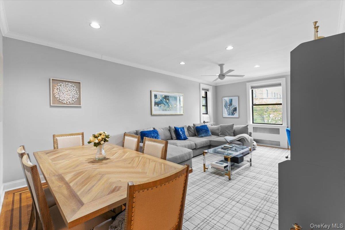 21 Barstow Road, Unit 2I Great Neck, NY 11021 - Photo 7 of 30