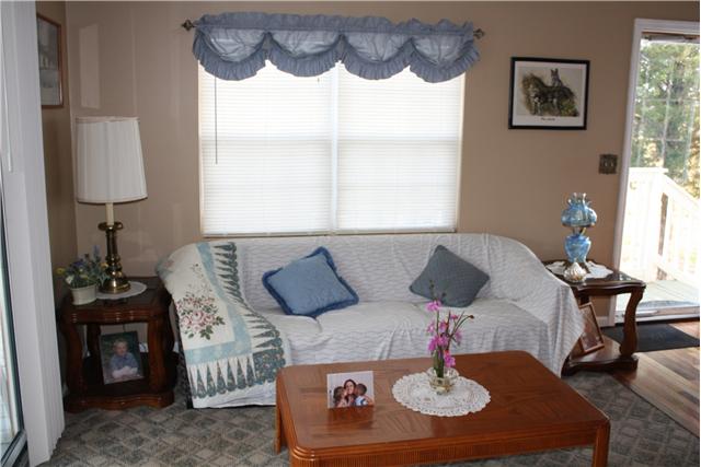 3350 Creecy Hollow Road Pulaski, TN 38478 - Photo 15 of 18 Living Room