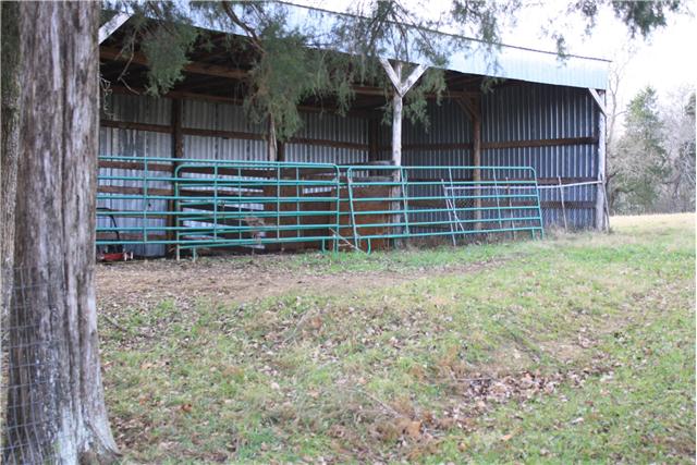 3350 Creecy Hollow Road Pulaski, TN 38478 - Photo 3 of 18 Shed