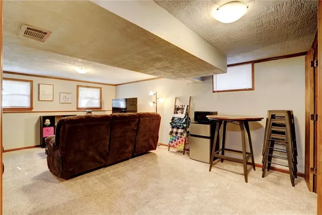 $287,500 | 1654 Southeast Boone Trail, Lee's Summit, MO 64063