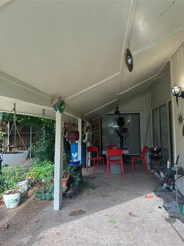 a view of a outdoor space