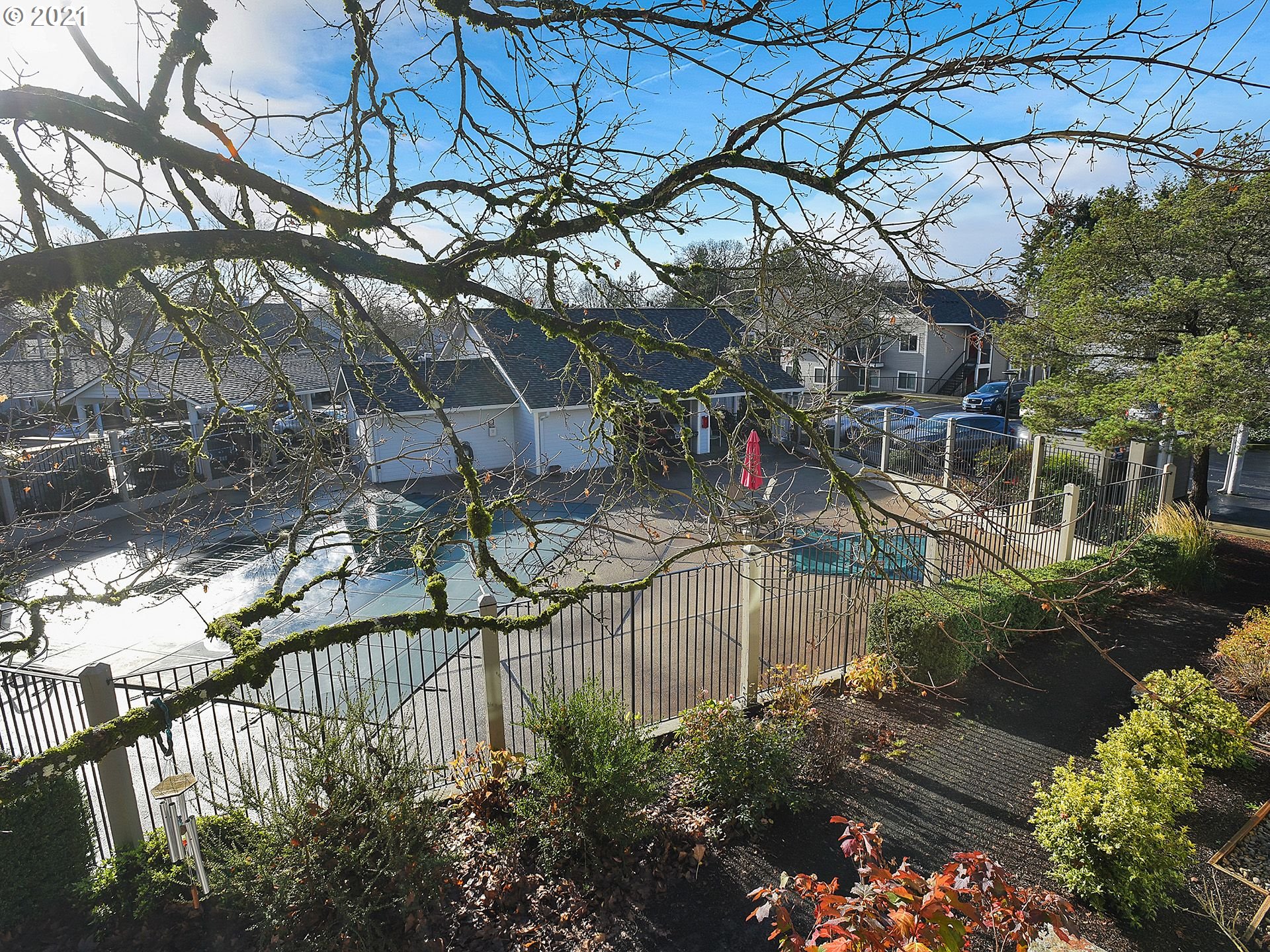 86 Kingsgate Road, Unit E203 Lake Oswego, OR 97035 - Photo 29 of 31 Gallery Image 29