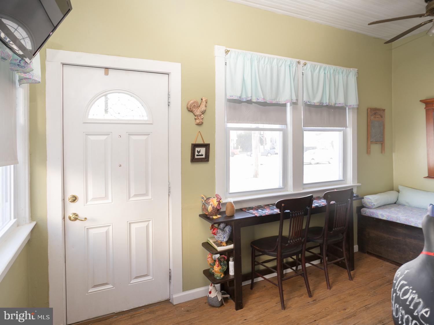 410 South Fairview Street Riverside, NJ 08075 - Photo 3 of 22 Sunroom