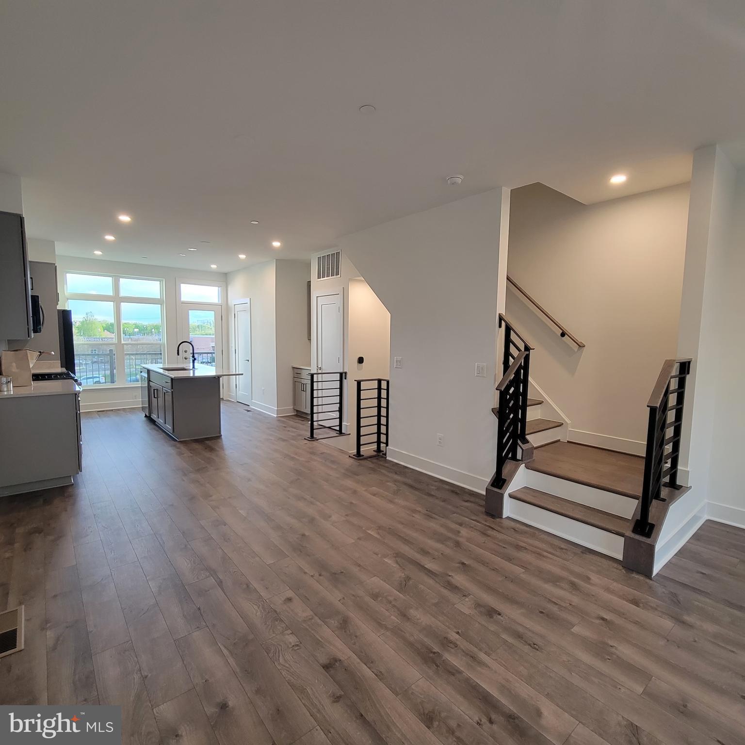 2008 Tysons Ridgeline Road Falls Church, VA 22043 - Photo 11 of 47