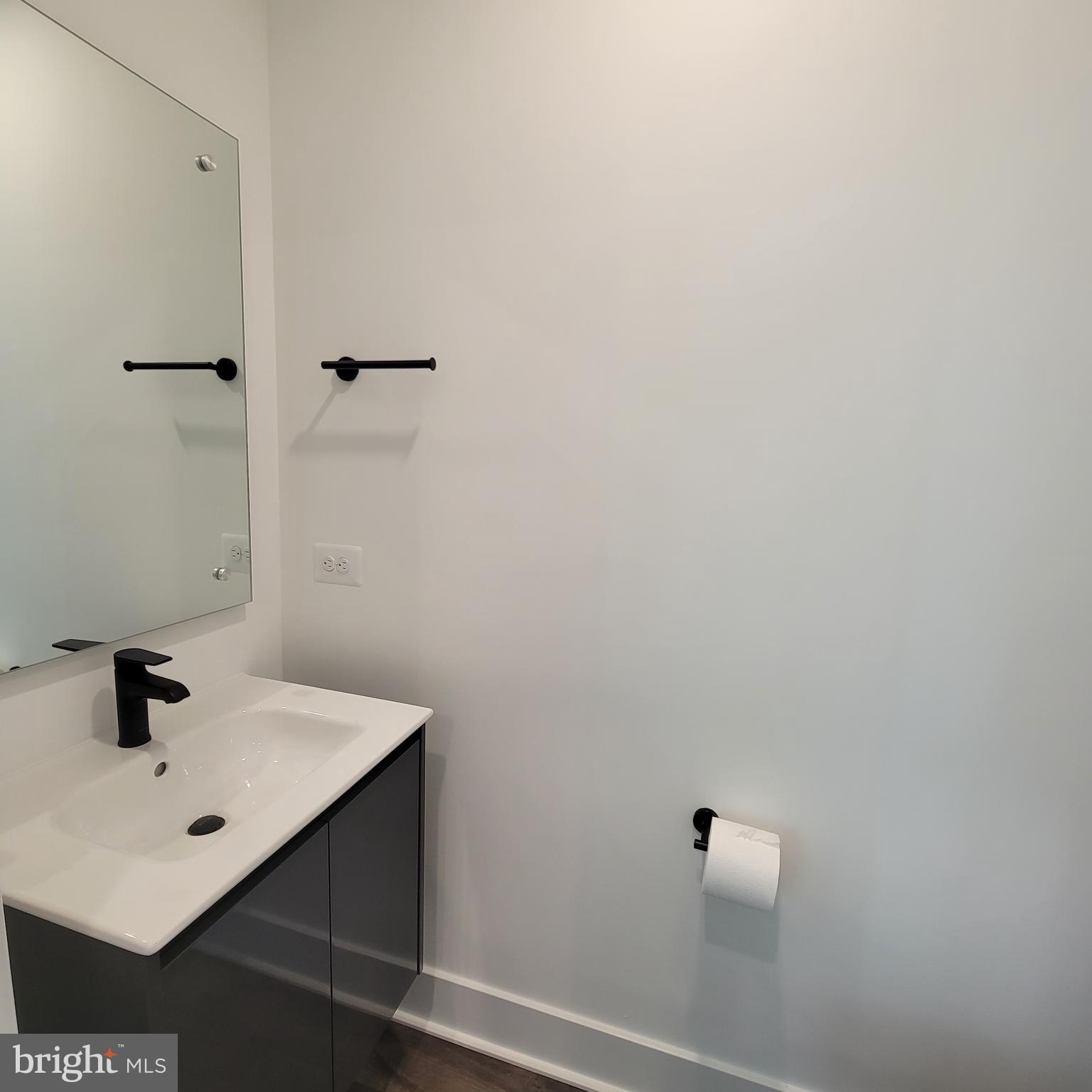 2008 Tysons Ridgeline Road Falls Church, VA 22043 - Photo 17 of 47