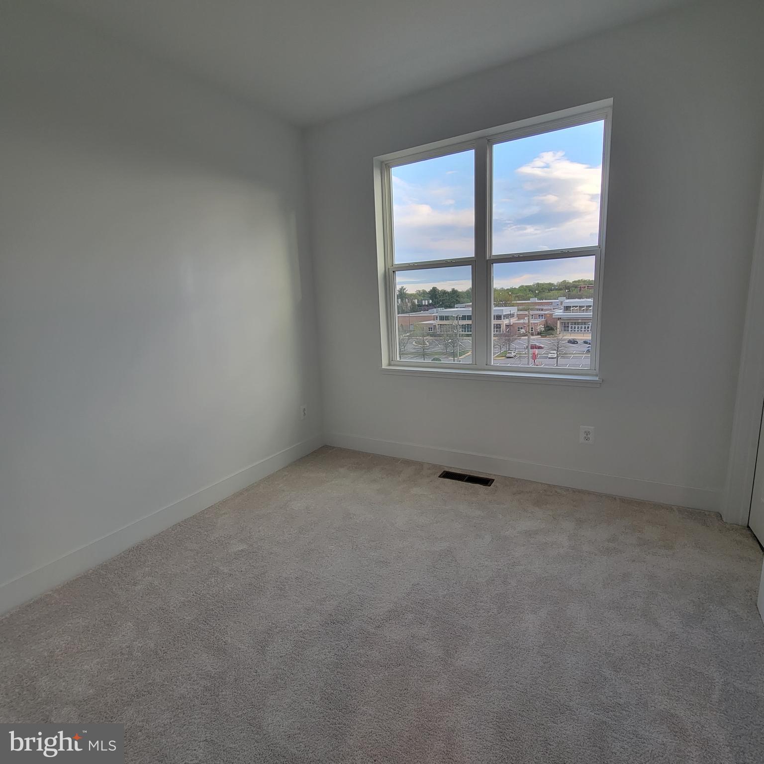 2008 Tysons Ridgeline Road Falls Church, VA 22043 - Photo 37 of 47