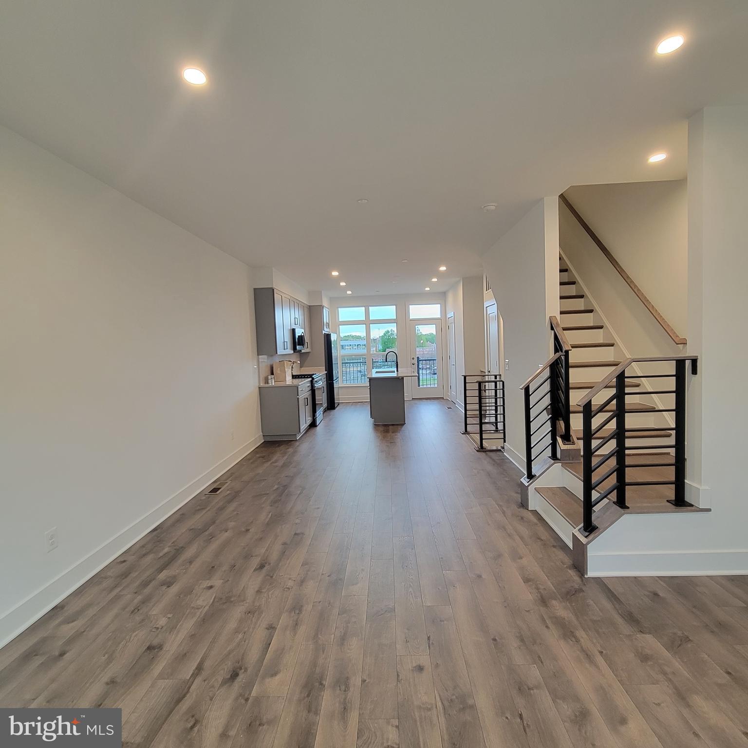2008 Tysons Ridgeline Road Falls Church, VA 22043 - Photo 8 of 47