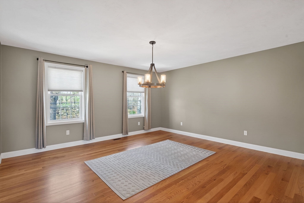 219 River Road Tewksbury, MA 01876 - Photo 11 of 32
