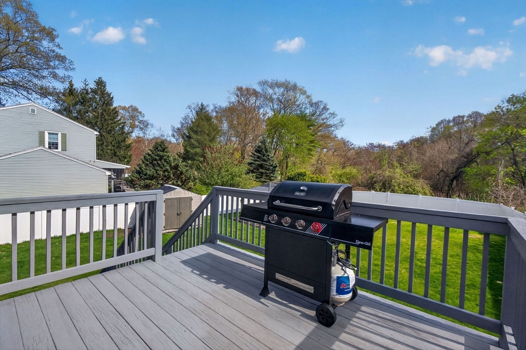219 River Road Tewksbury, MA 01876 - Photo 23 of 32