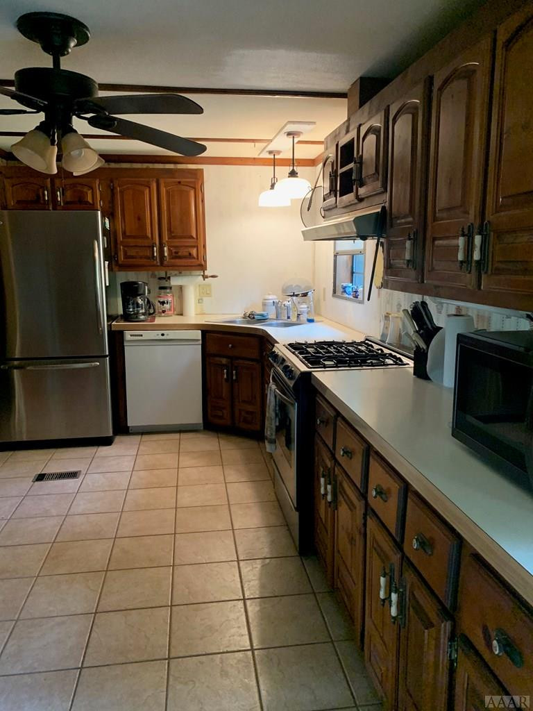 331 Snowden Road Moyock, NC 27958 - Photo 8 of 11 Gallery Image 8