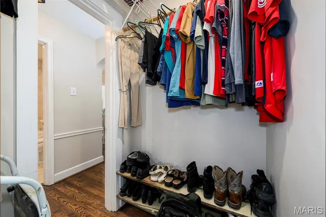 $369,900 | 8638 Rosalie Avenue, Brentwood, MO 63144