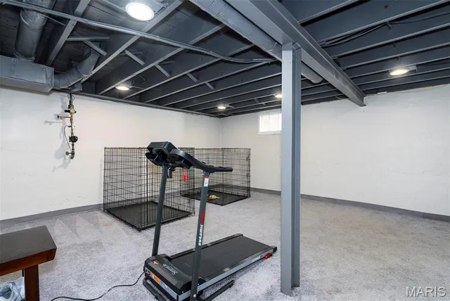 $369,900 | 8638 Rosalie Avenue, Brentwood, MO 63144